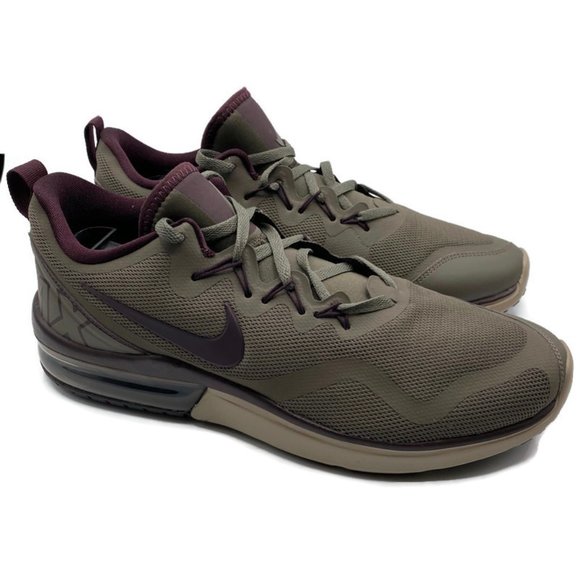 Nike Other - NWOT NIKE Air Max Fury Sz 9.5